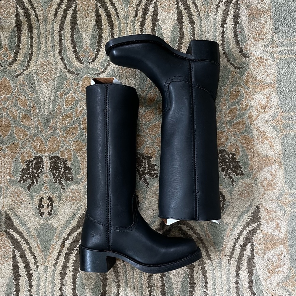 ❣️BRAND NEW NEVER WORN FRYE CAMPUS 14L BLACK BOOTS❣️